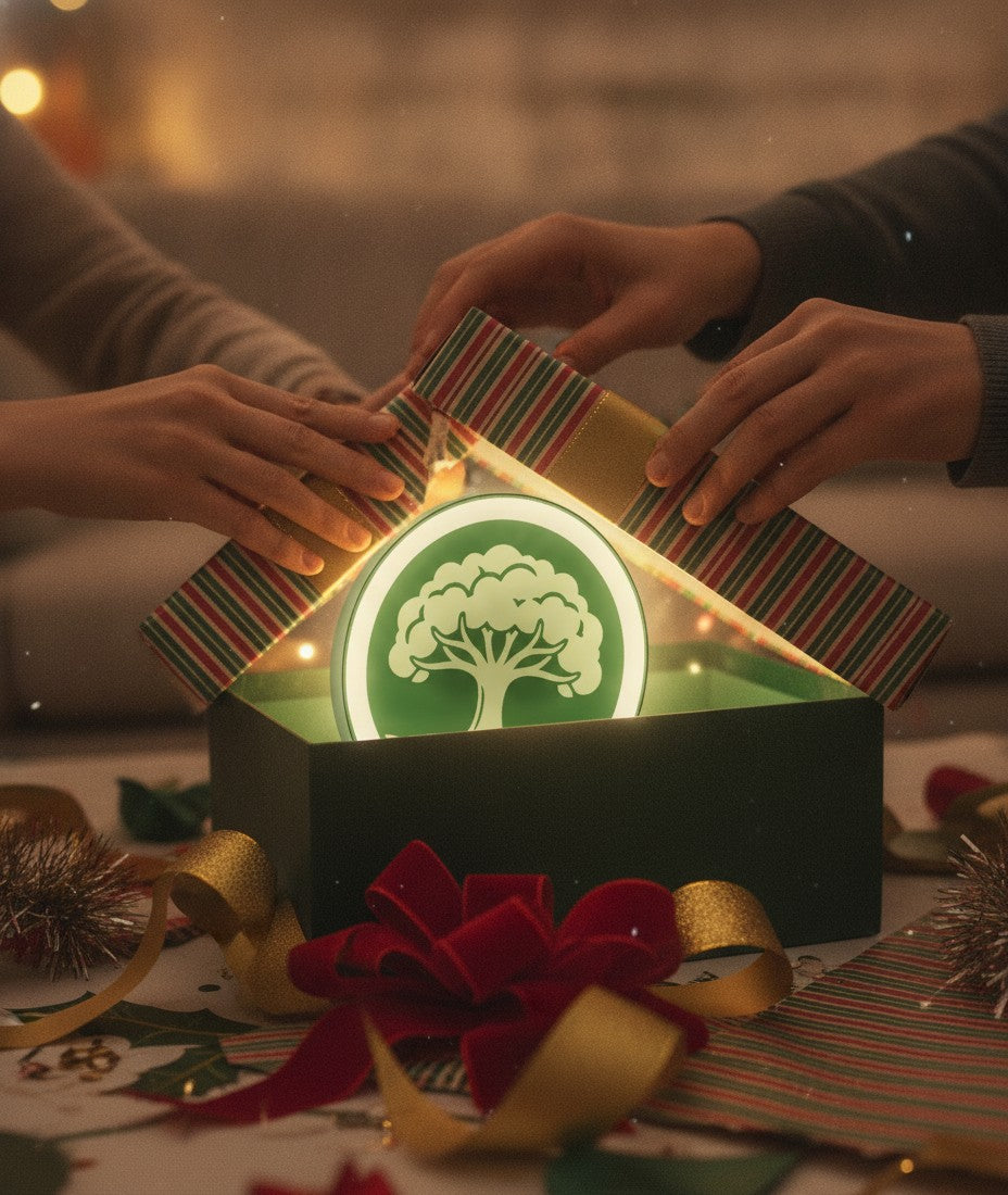 Baum des Lebens LED-Lampe als Geschenk beim Auspacken