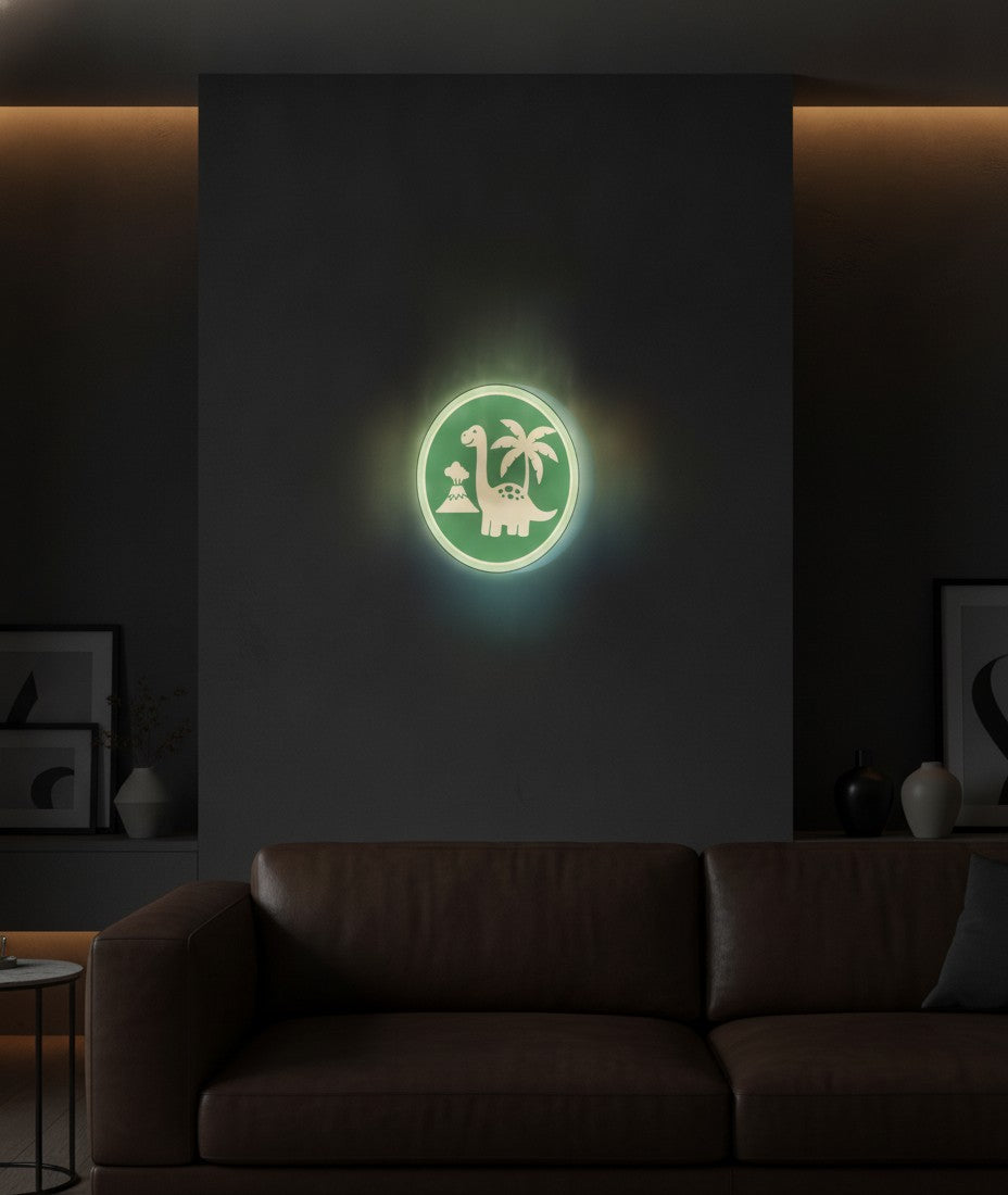 Dino LED-Lampe an der Wand im Wohnzimmer