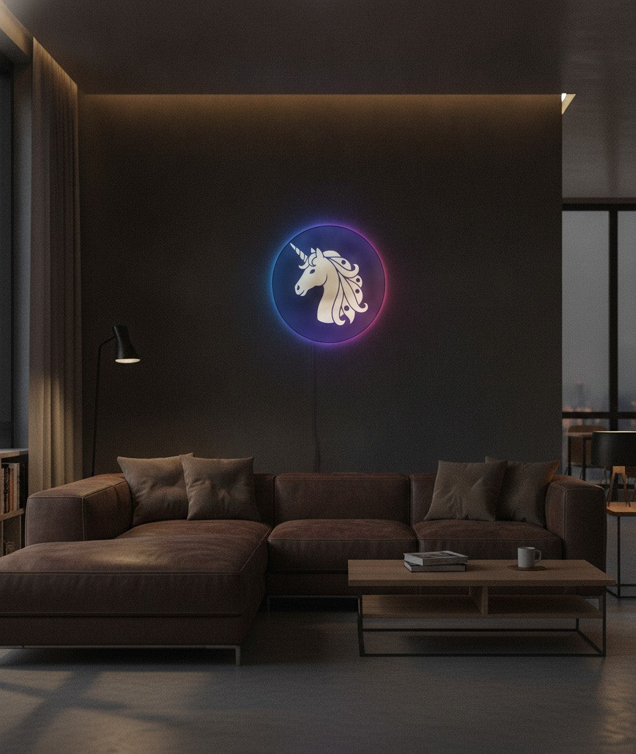 Einhorn LED-Lampe an der Wand im Wohnzimmer
