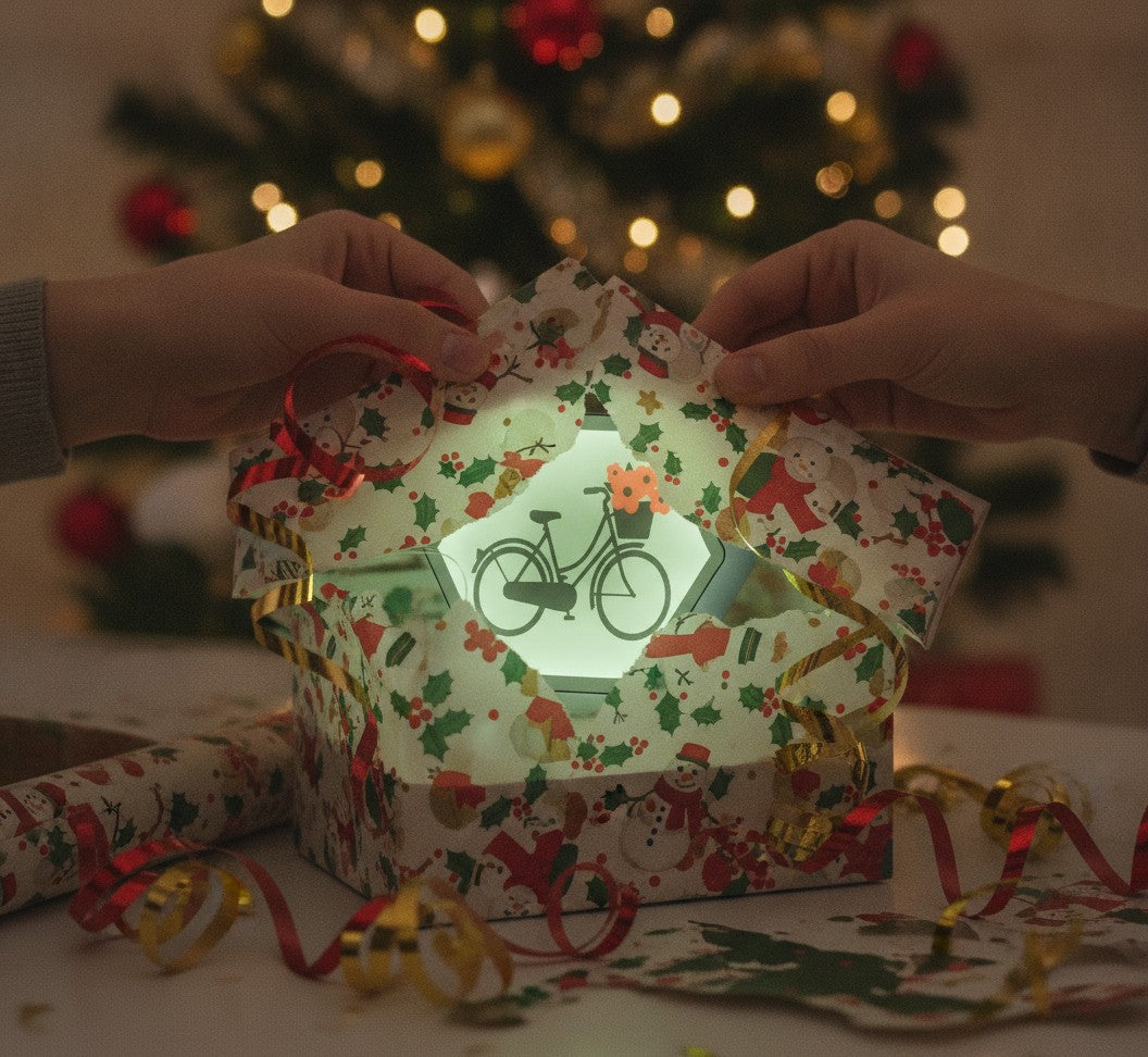 Retro-Fahrrad LED-Lampe als Geschenk beim Auspacken