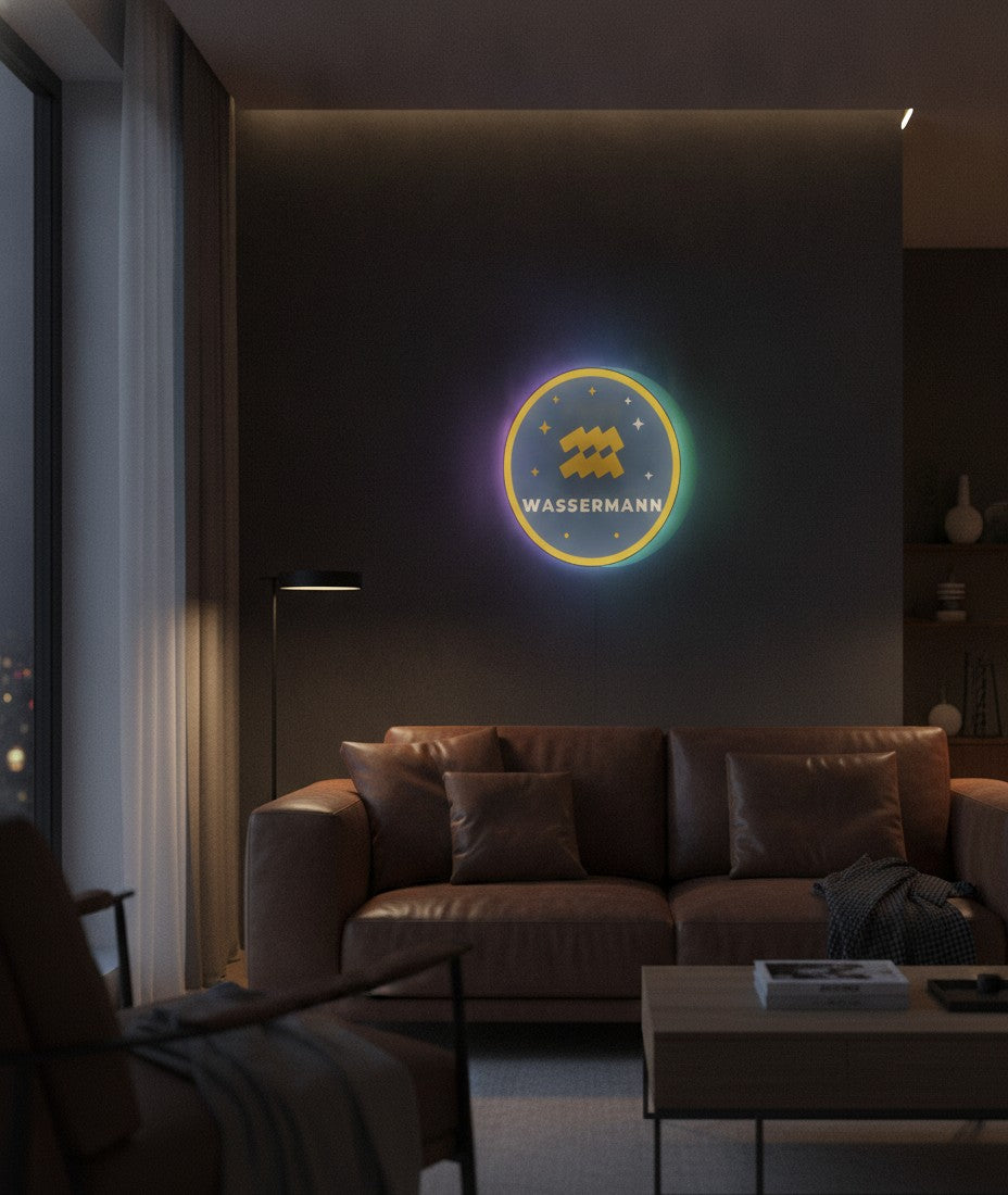 Sternzeichen Wassermann LED-Lampe an der Wand im Wohnzimmer